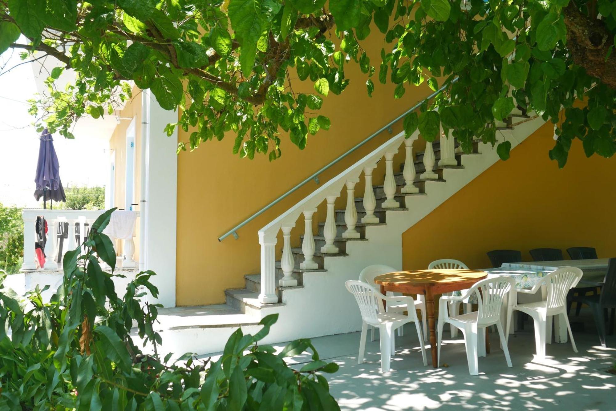 Villa Vania Gardenos Vitaládes 외부 사진